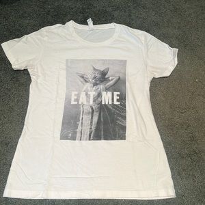 Like new, cotton tee with cat head, eat me logo
